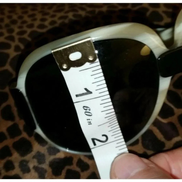 FENDI FS 484 Sunglasses Brown Lenses & Black Bonze Plastic Type Frames main image 10